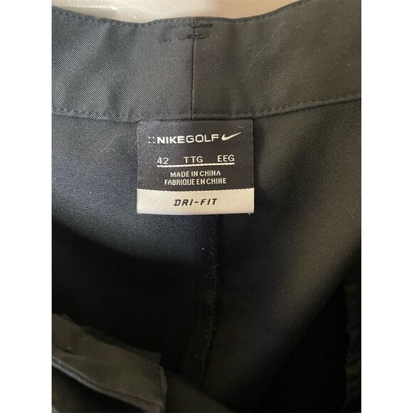 Nike Golf Dri-Fit Men's Black Chino Shorts Size 42 Moisture-Wicking Breathable - Picture 4 of 4